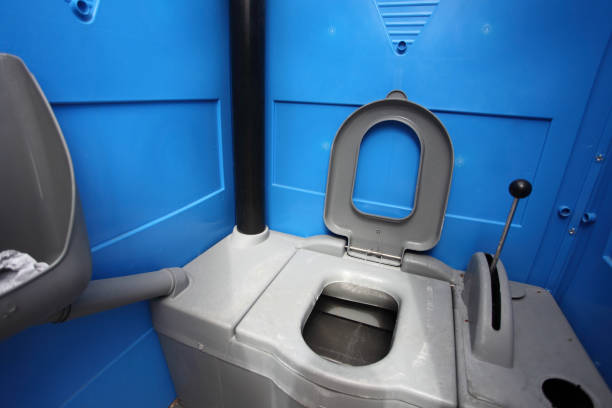 Portable Toilet Options We Offer in Hibbing, MN